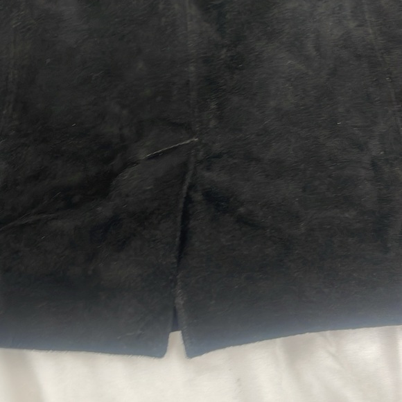 Black pencil skirt - Picture 7 of 10